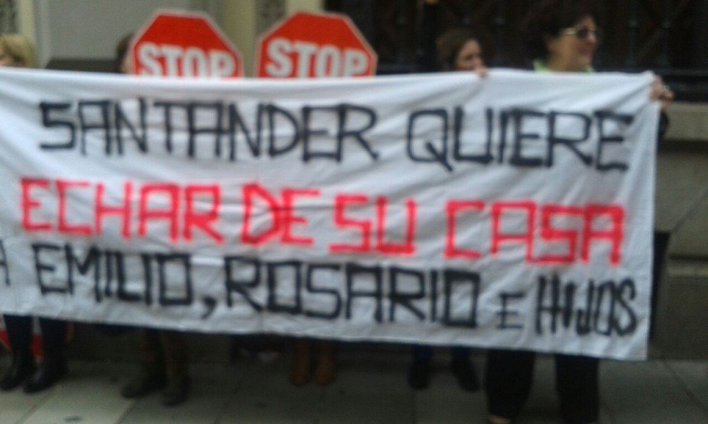 Rosario y Emilio Accion Santander - Stop Desahucios Granada 6