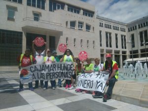 Stop Desahucios en la puerta del Ayuntamiento de El Ejido